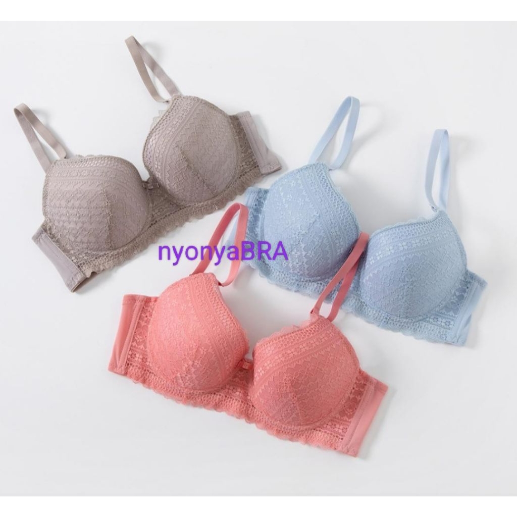 Young curves bra berkawat 32B, 36C, C03-10394