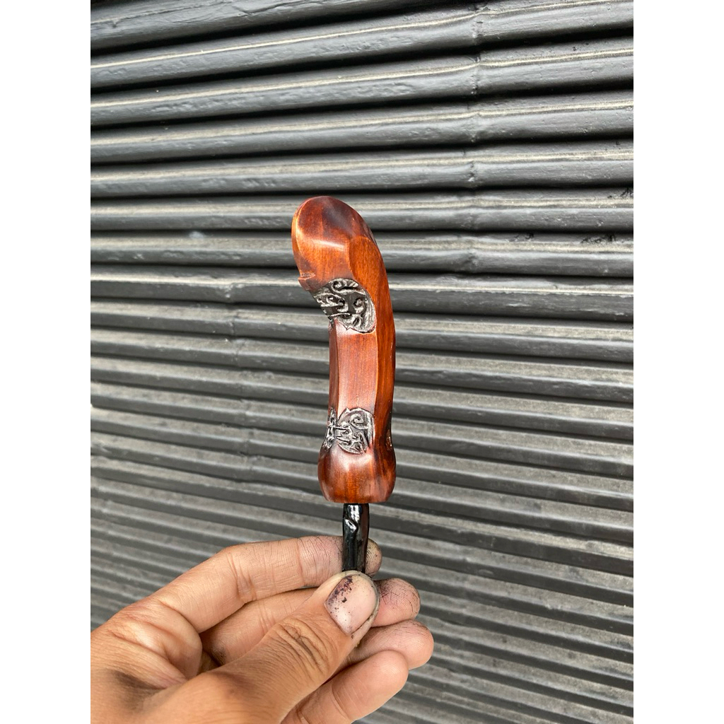 deder solo kayu tayuman sombrokeplayu pinisingan