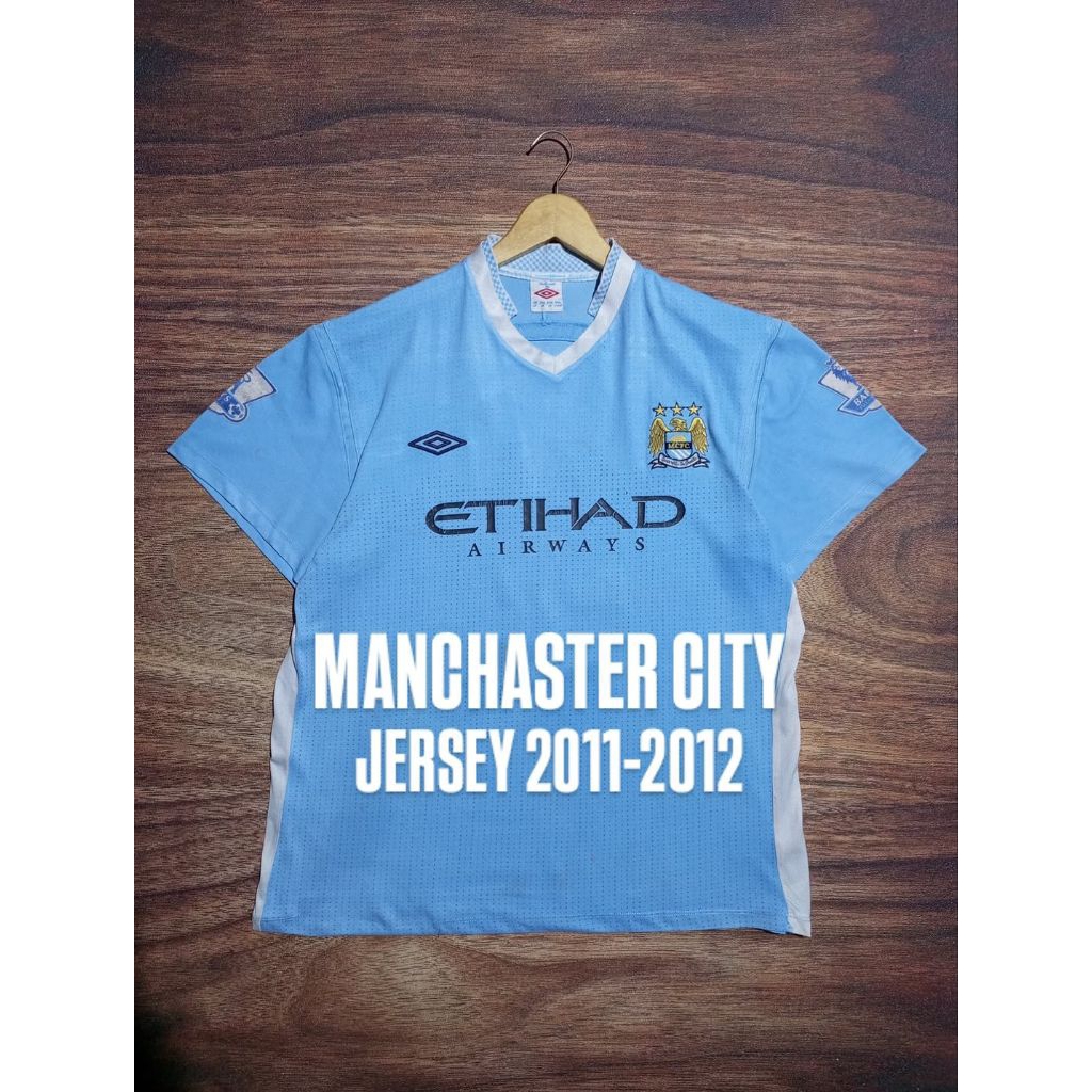 JERSEY MANCHATER CITY 2011-2012 PLAYER KOMPANY ART BORDIR & SABLON PRIA
