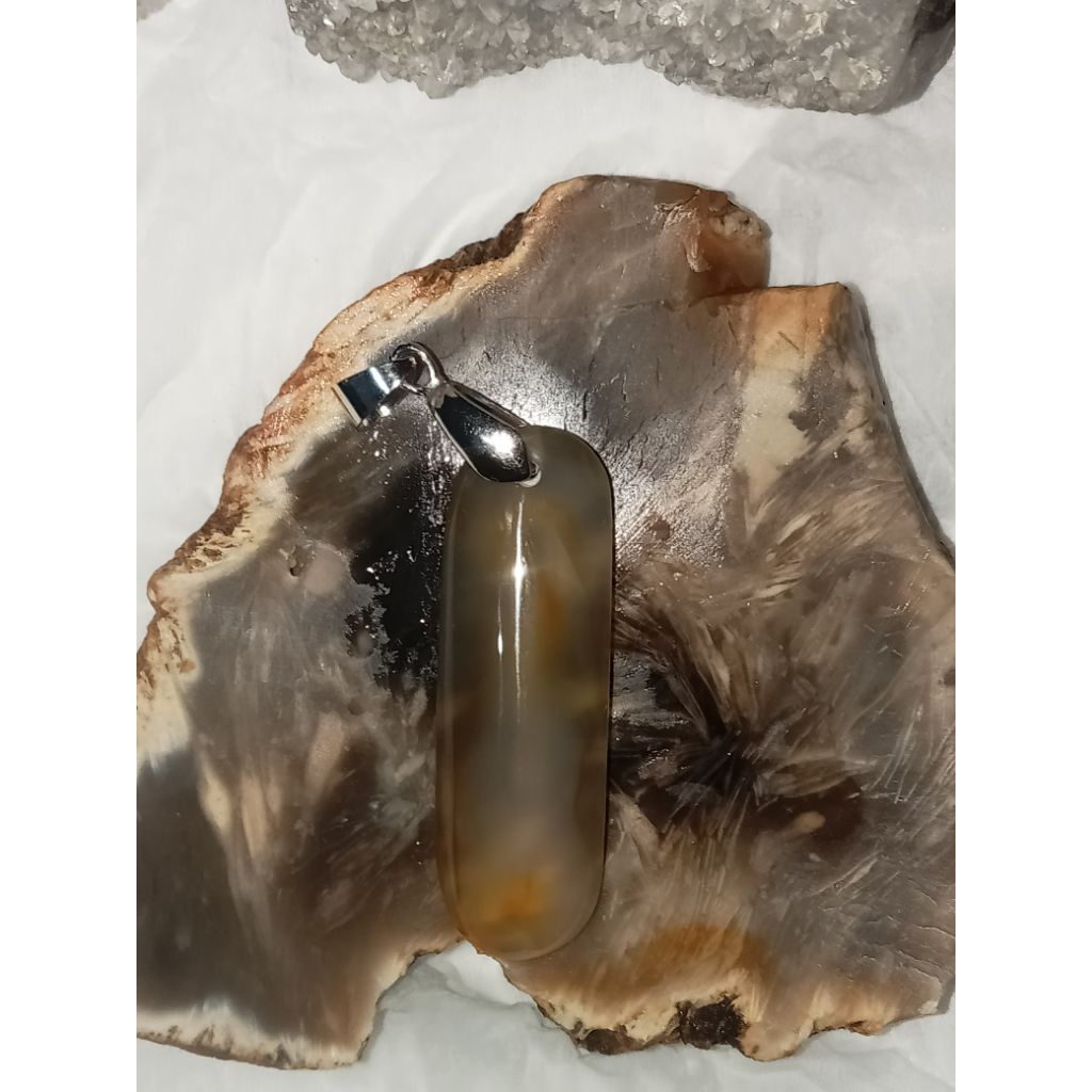 Batu Liontin Natural