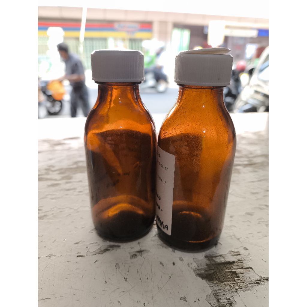 Botol Kaca Beling Bekas Obat Lengkap dengan Tutup Plastik dalam dan Tutup Luar ukuran 125ml