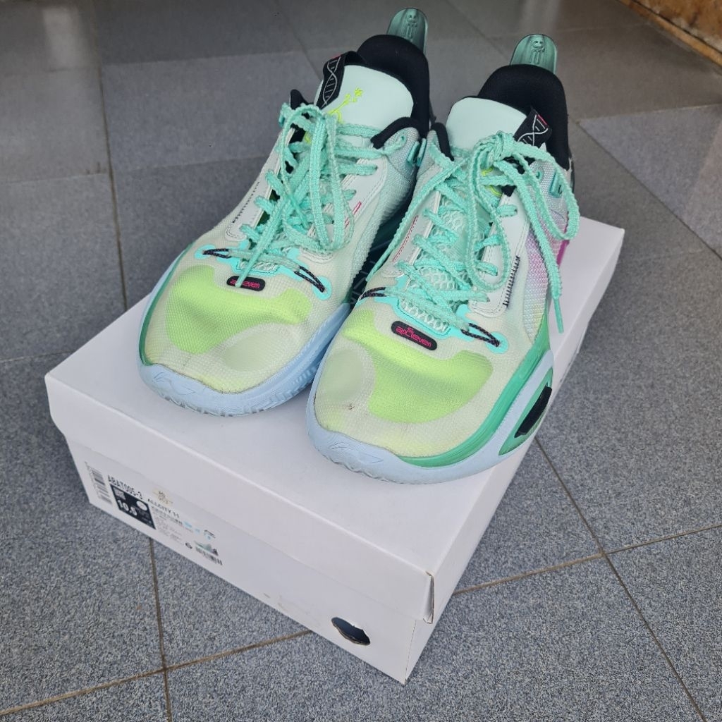 Sepatu basket Li Ning Way of Wade