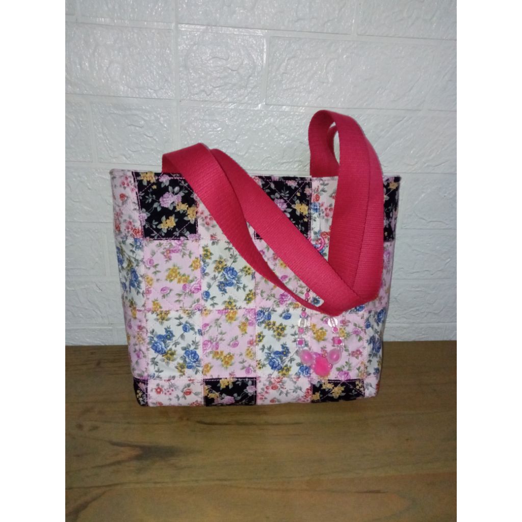Totebag cantik dari kain perca