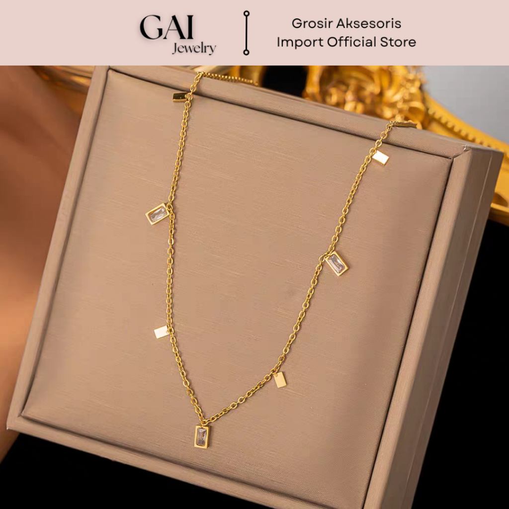 66 Kalung Kristal Pesergi Titanium Premium Lapis Emas 18 KGP, Model Simpel Sederhana