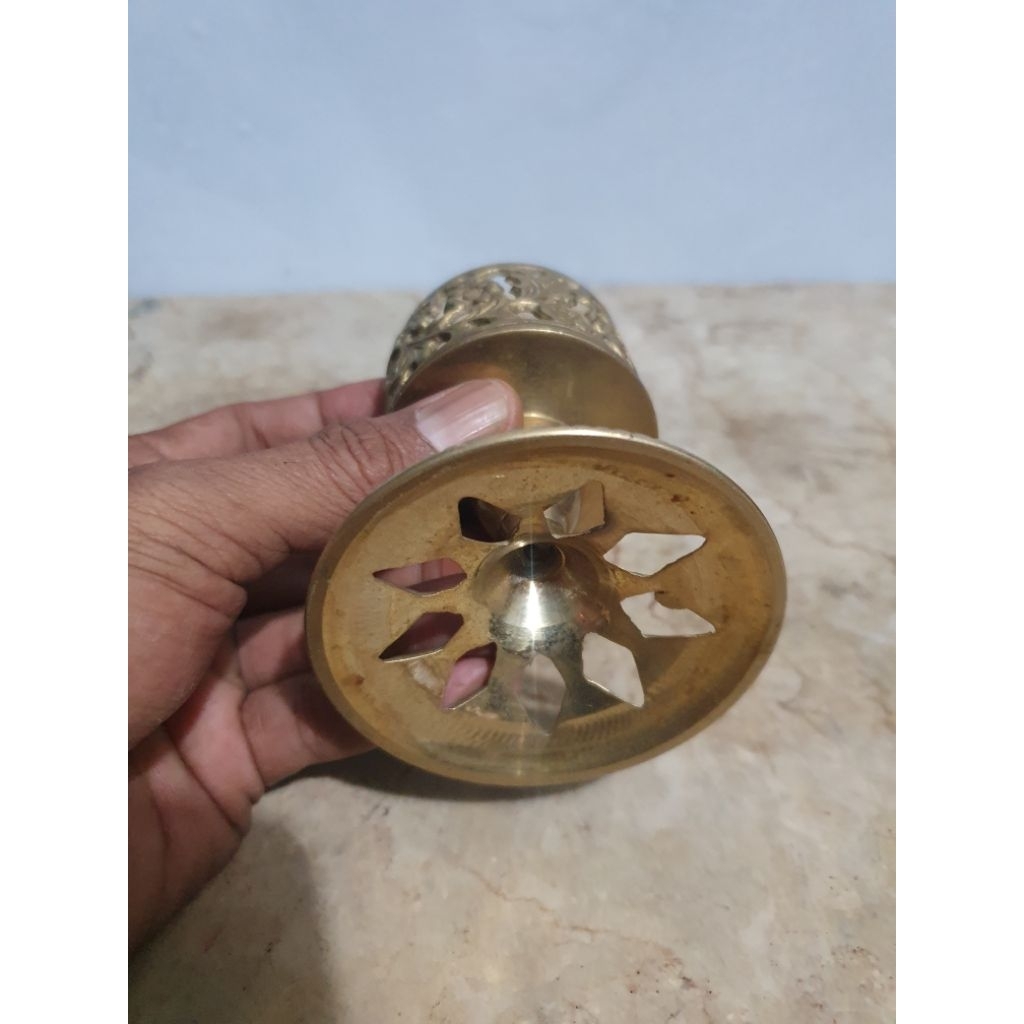 tempat lilin antik kuningan cina