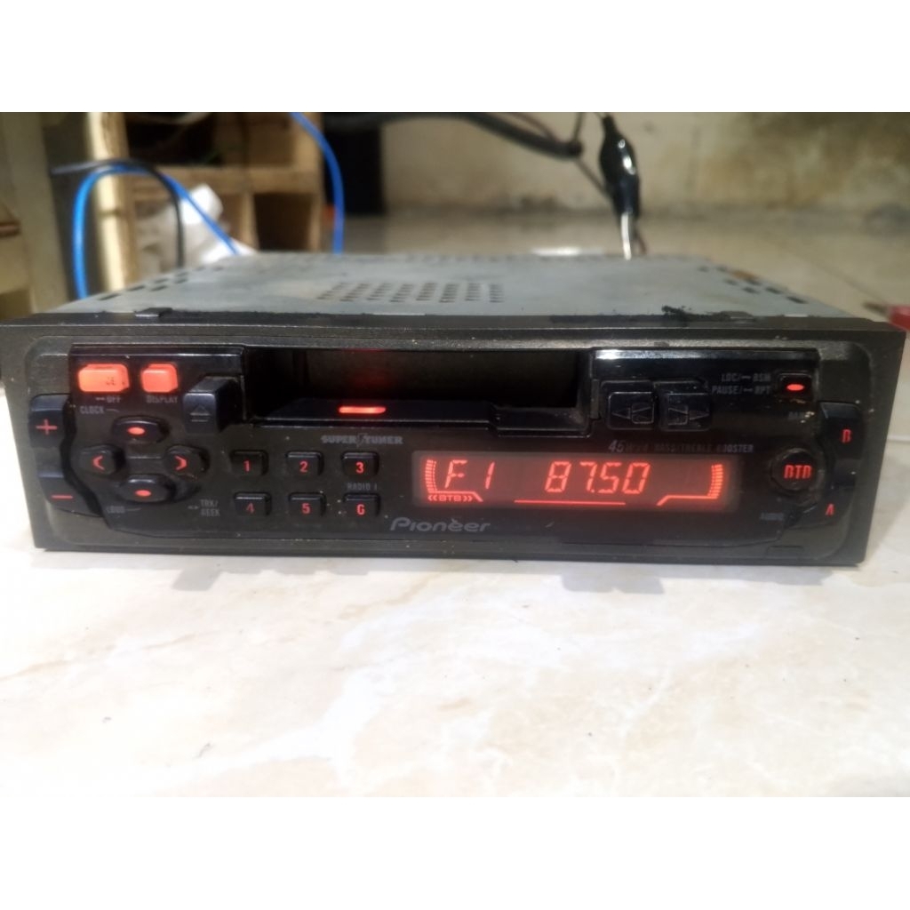 head unit tape mobil singeldin Pioneer