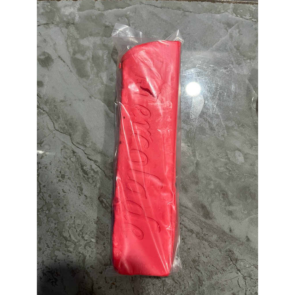 Mercolade Coklat warna Red Stroberi / coklat warna warni