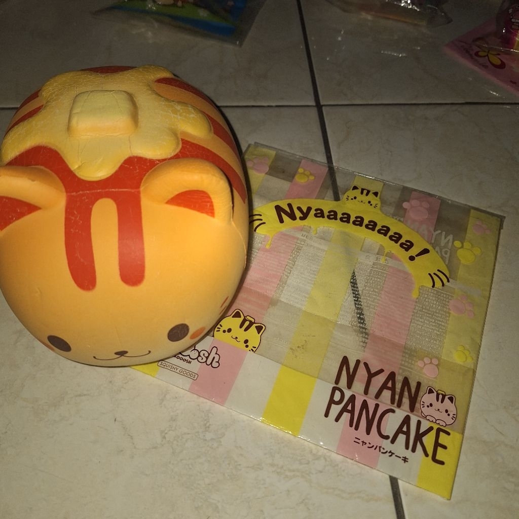 IBLOOM NYAN PANCAKE LICENSED SQUISHY BNIP