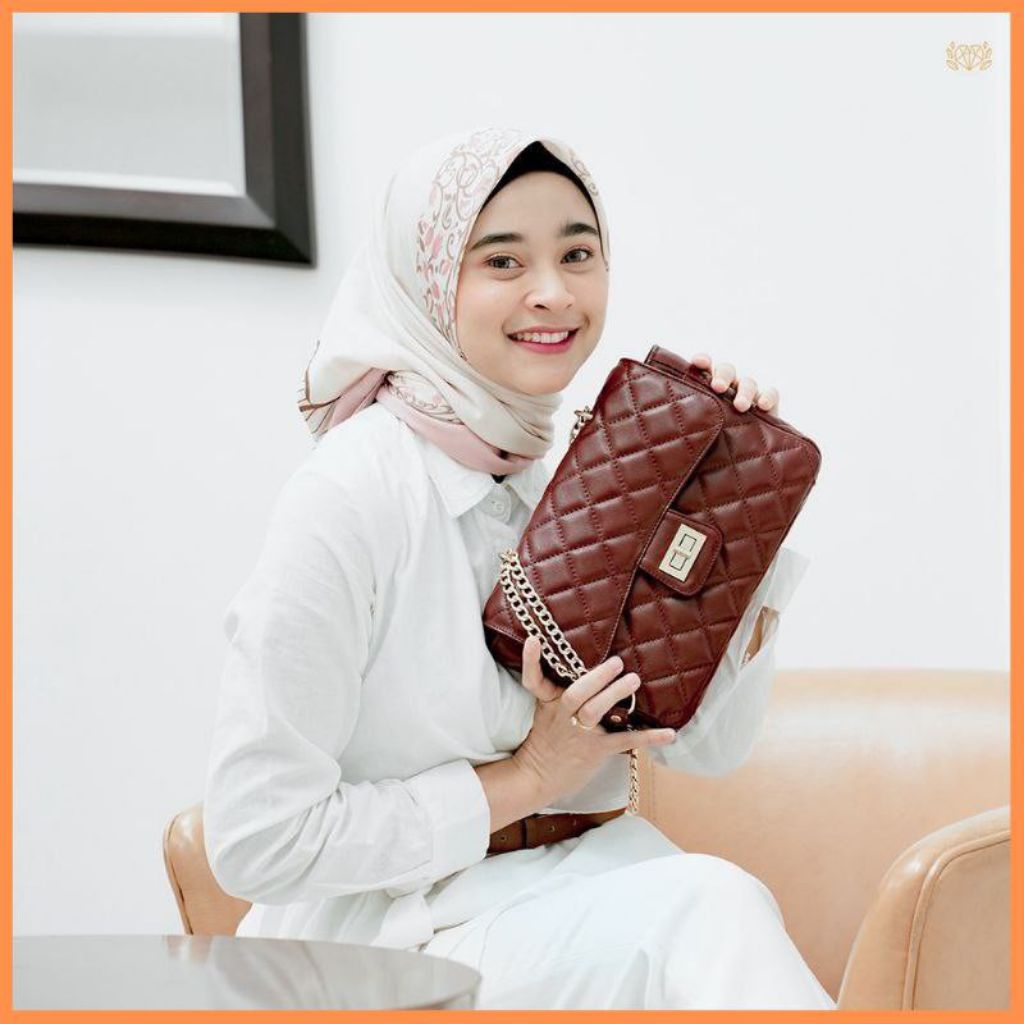 Alona Leather Lumee Bag - Tas Selempang wanita Bahan Kulit Sapi Asli Premium 100% Original Free Domp