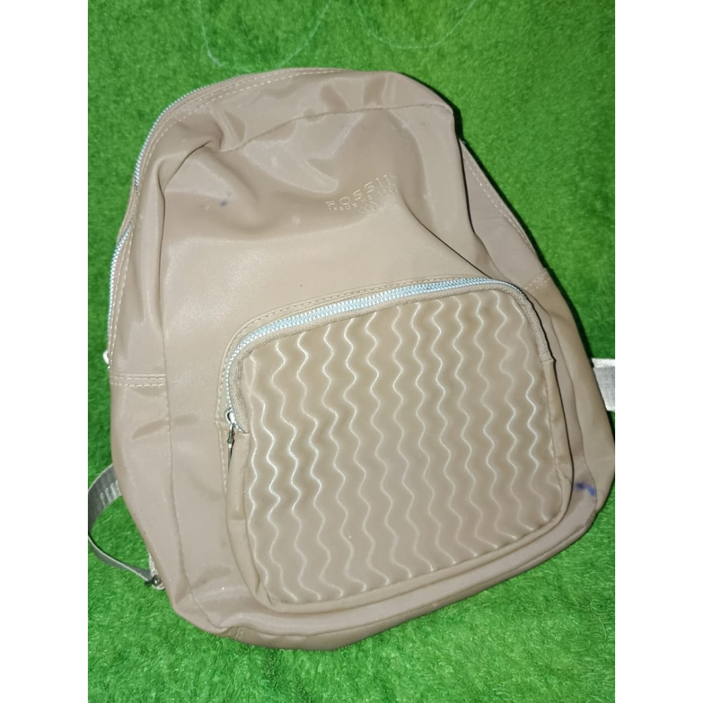 Preloved Tas Ransel Wanita Fossil
