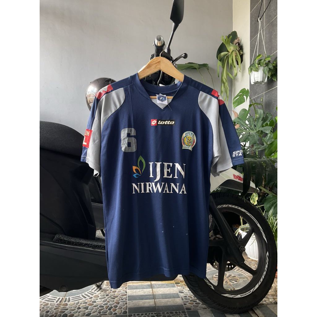 Jersey Arema Indonesia ISL 2010/2011
