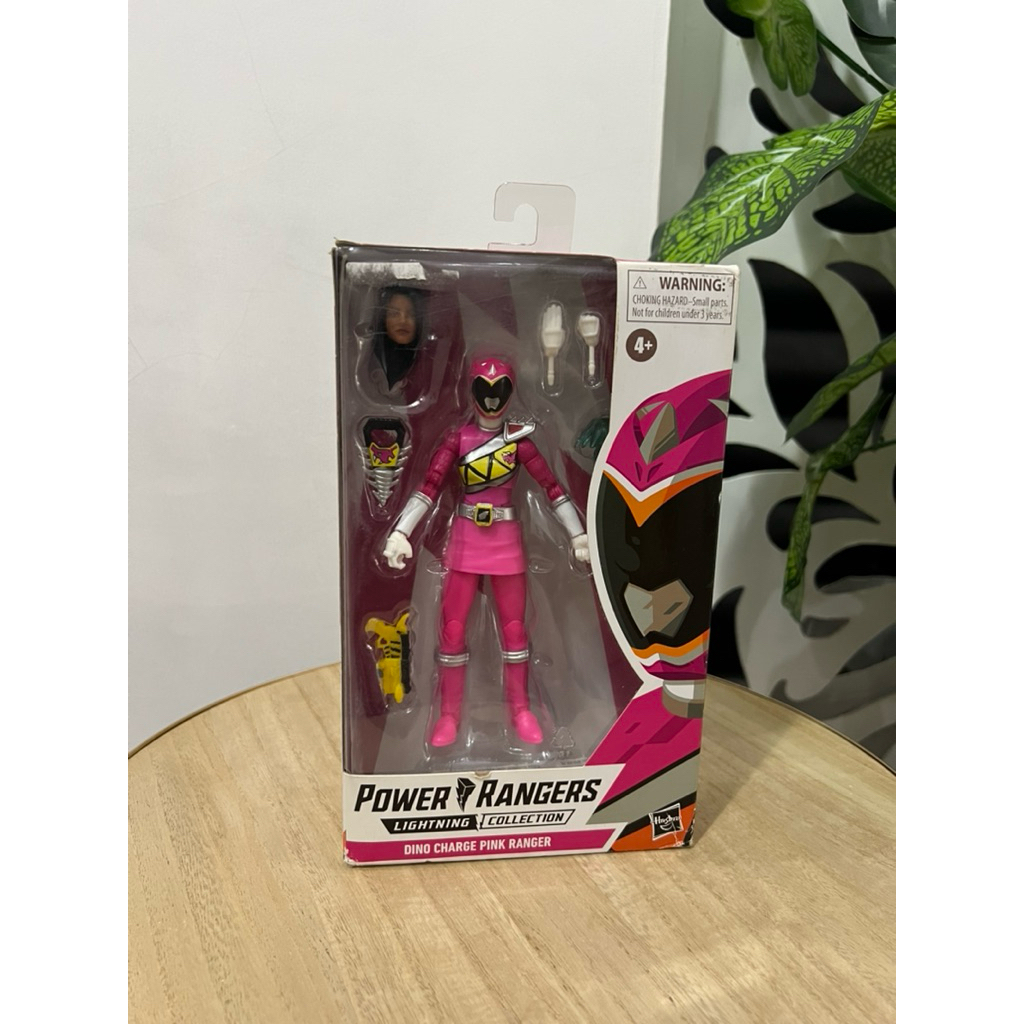 Power Rangers Dino Charge Pink Ranger