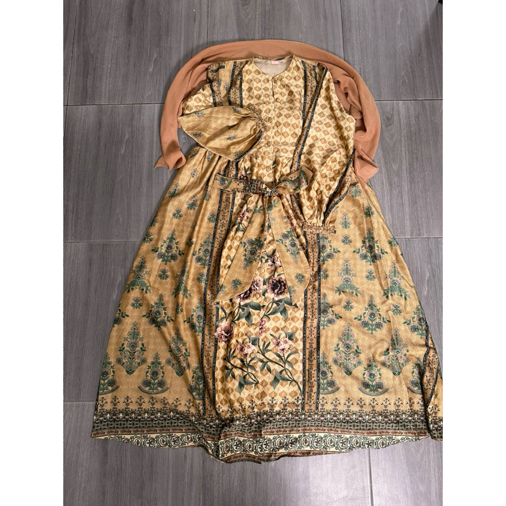 PRELOVED GAMIS L by LCB free PARIS BUTTONSCRAVES