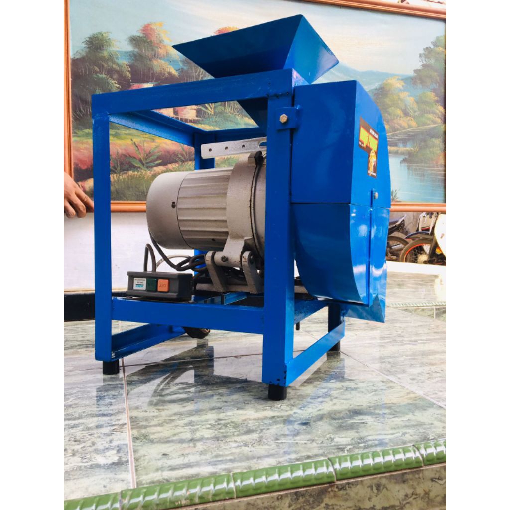 Mesin choper cacah rumput pakan ternak / mesin pencacah dedaunan odot batang pisang batang singkong 