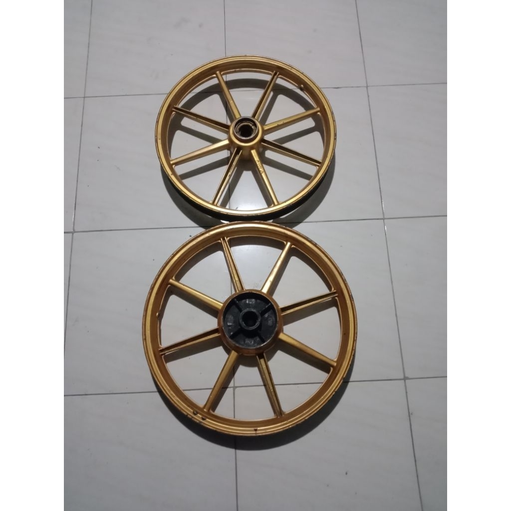 velg/pelek palang 8 ukuran de17 be18 untuk motor RX-King / Jupiter /Vega masuk 1set asli copotan ori