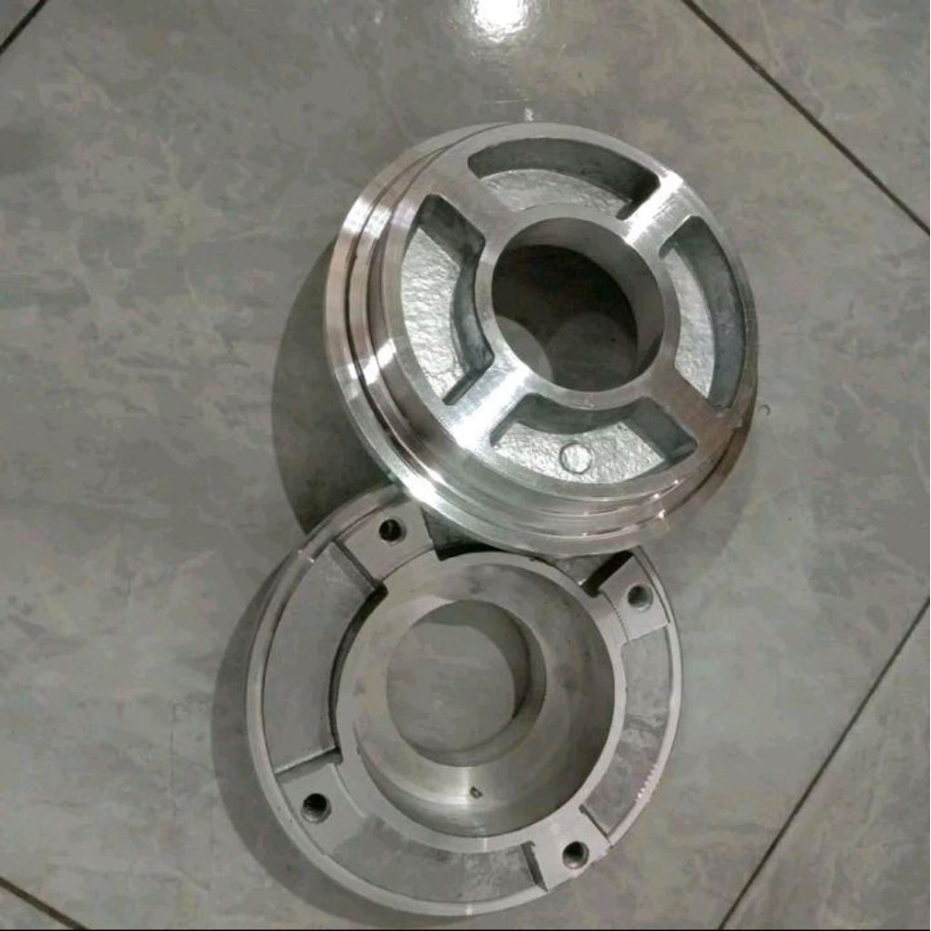 Adaptor cakram plendes tromol cakram belakang Tiger Revo tirev . akcesoris motorcycle