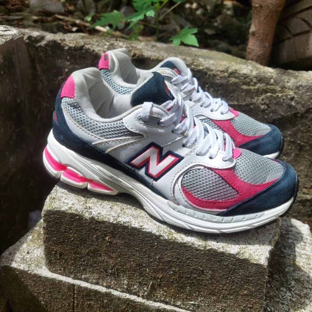 nb2002r sepatu trailrun hiking outdoor gunung