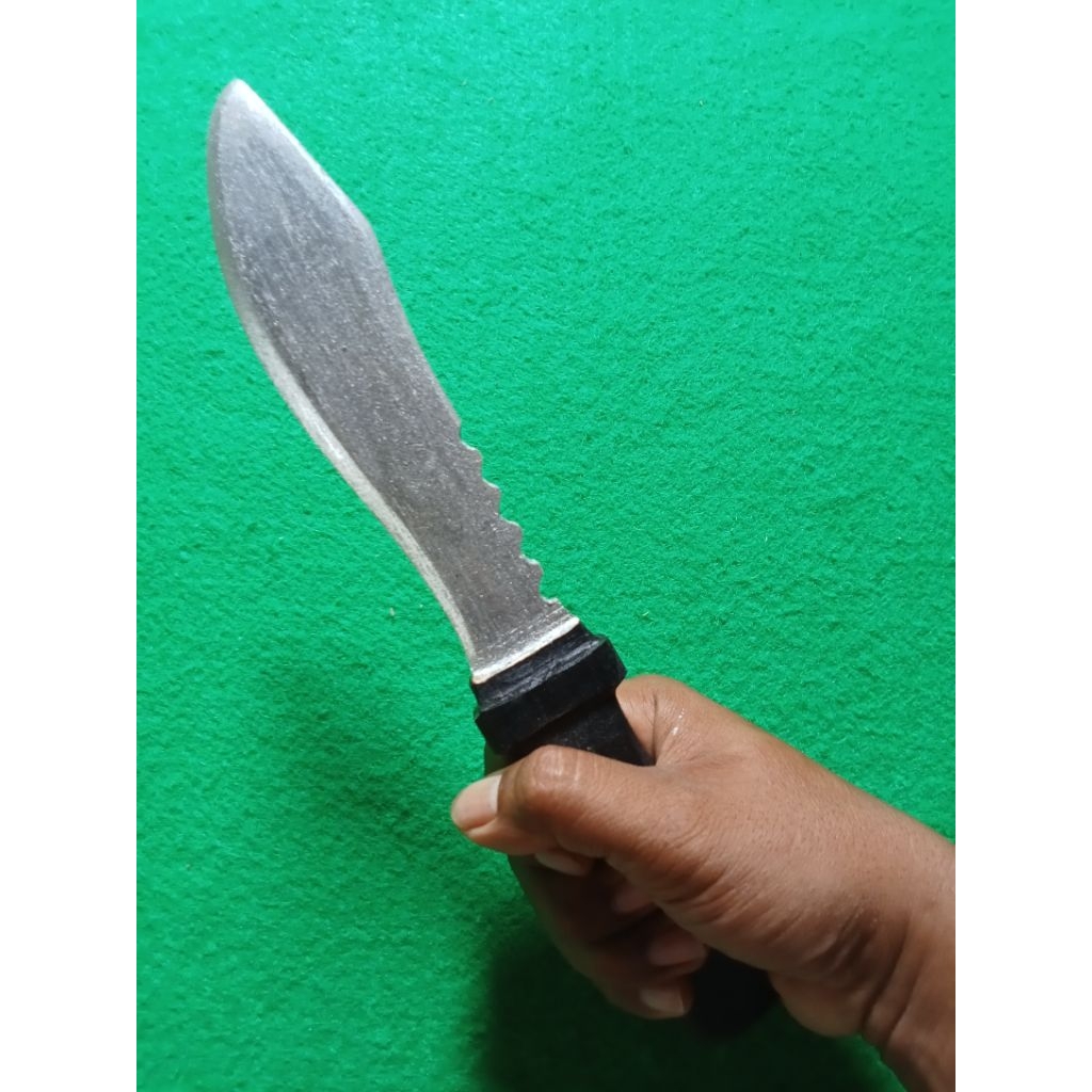 Pisau Belati Kayu Jati Mainan Peraga latihan Silat/Pisau Belati Pentas Seni