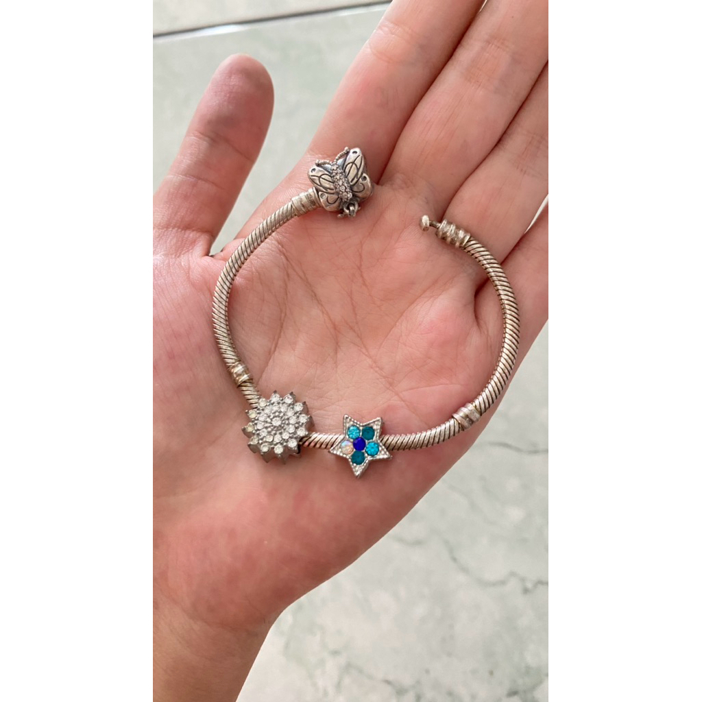 PRELOVED GELANG PANDORA AND CHARM KW S925