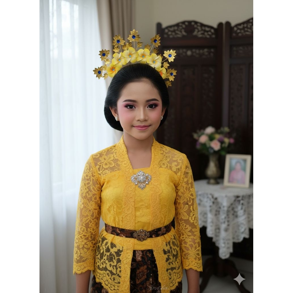 Bando bunga kamboja kuning
