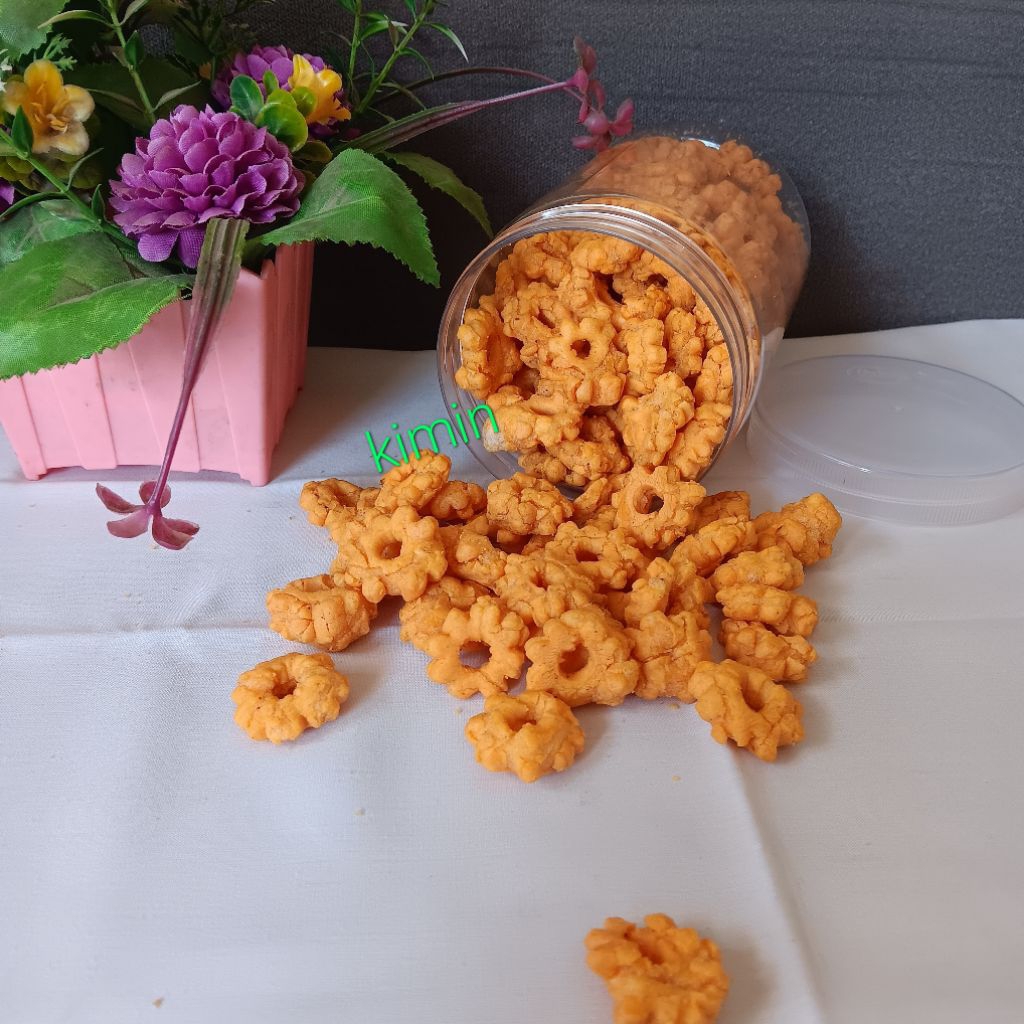 Snack Sakura Ribut 500 Gr Kembang Ribut Gurih Asin Cemilan Enak Terlaris