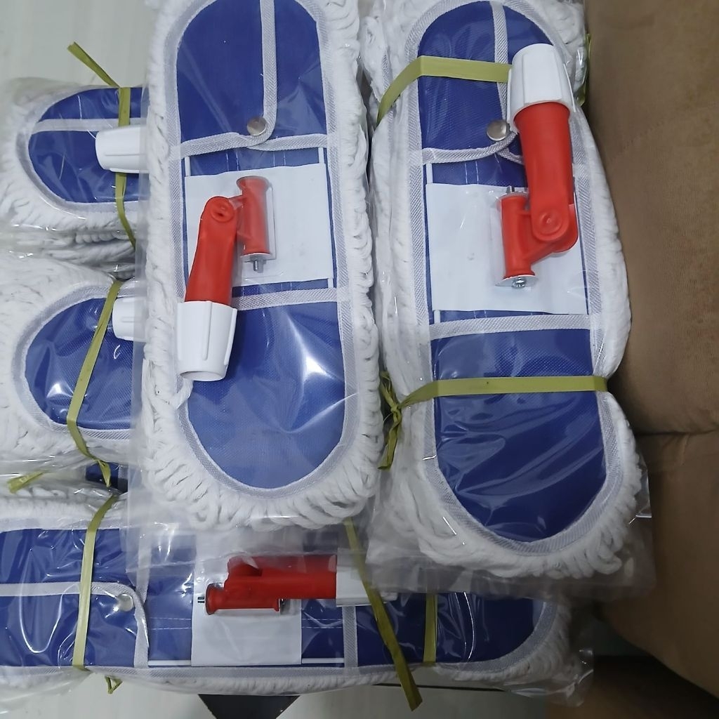 Pel debu set tangkai pel loby duster