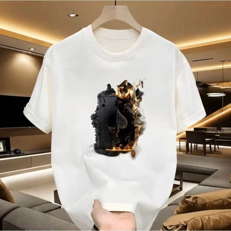 Kaos Polos Hitam Lengan Pendek dengan Desain Kartu Remi As Sekop Berapi