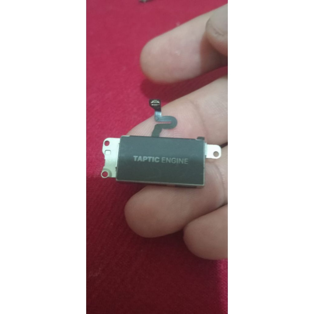 taptic engine iWatch series 9