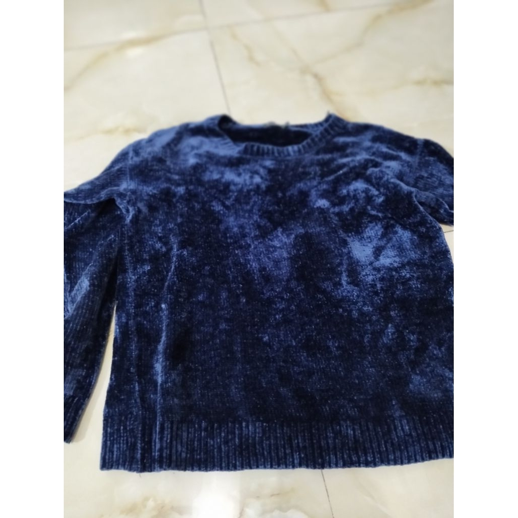 sweater rajut Velvet navy glossy bagus bangett size M-L
