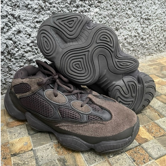 Sepatu ADIDAS YEEZY