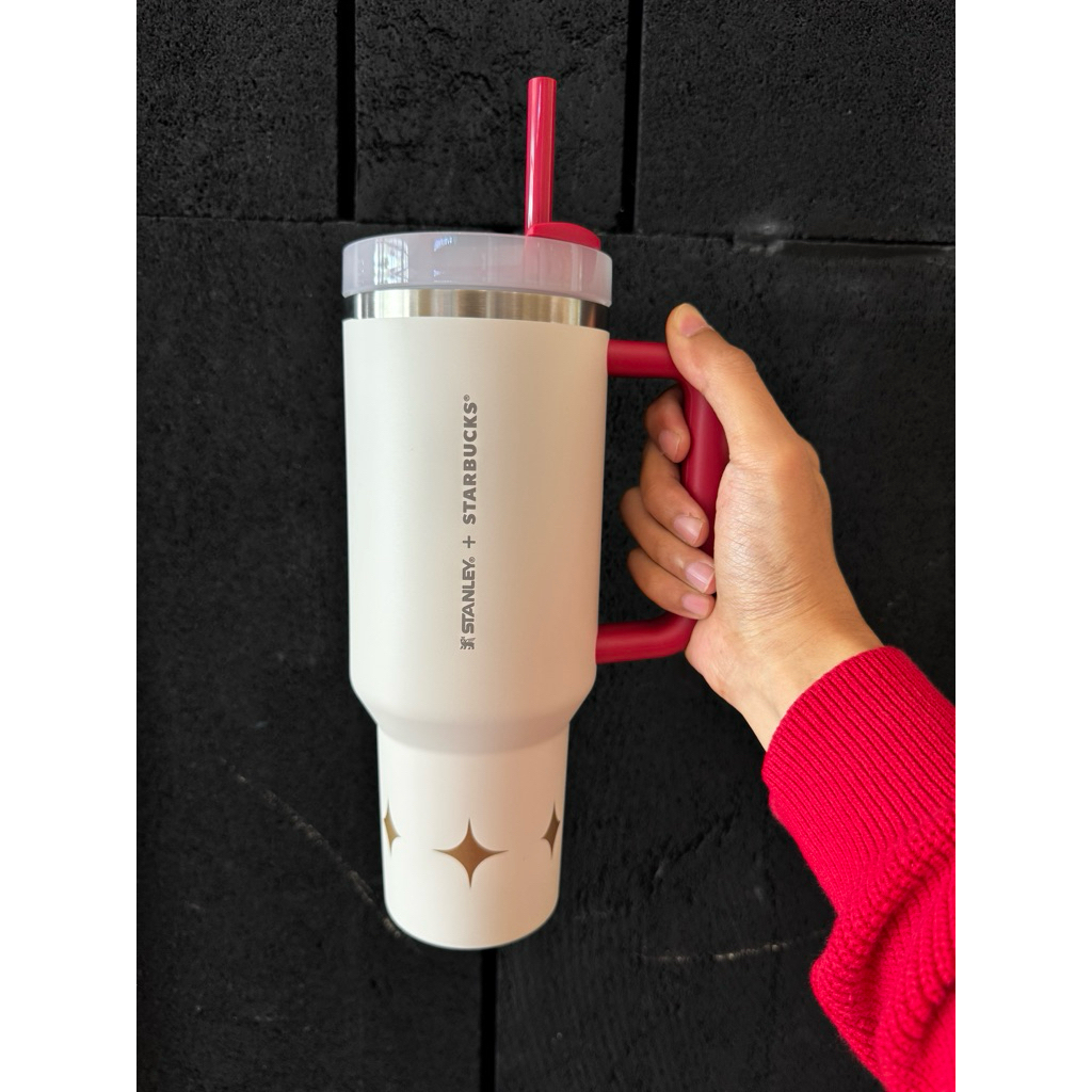 Starbucks Holiday Stanley Cozy Luxury Quencher 40 oz/1183 ml