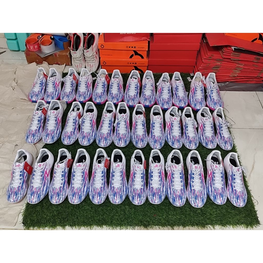 Sepatu bola ls reborn magnifico fg