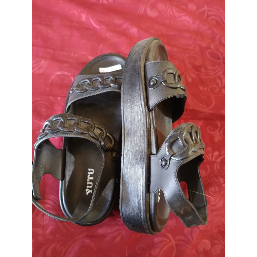 YUTU 2311 SANDAL WANITA STYLISH