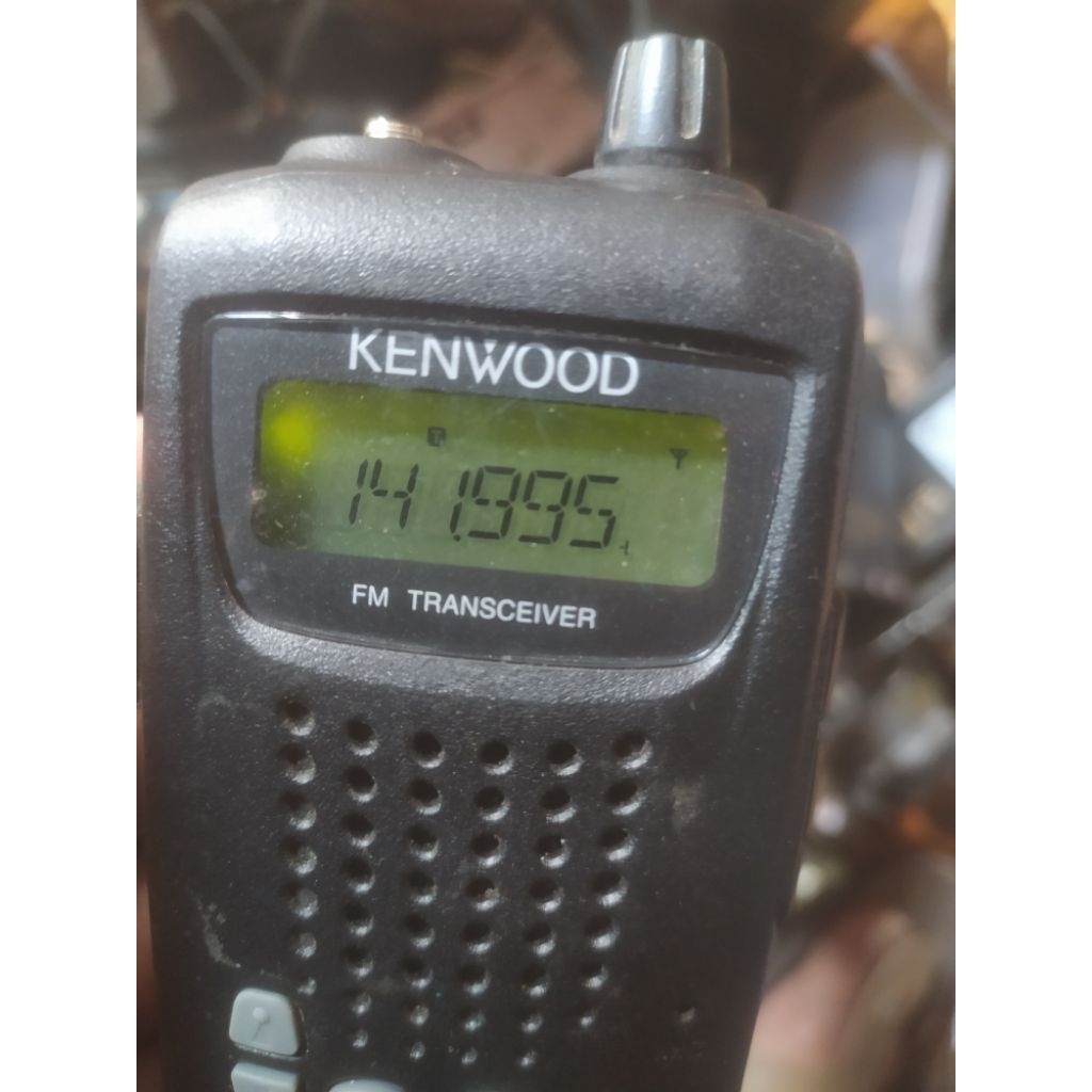 ht Kenwood th 255a VHF.