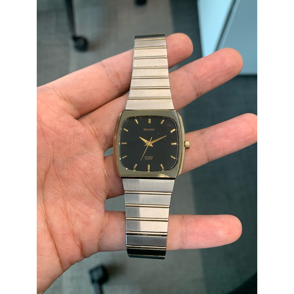 Citizen Exceed Tungsten UAIG , sapphire glass , black textured dial ref 1930-191382 slim case french