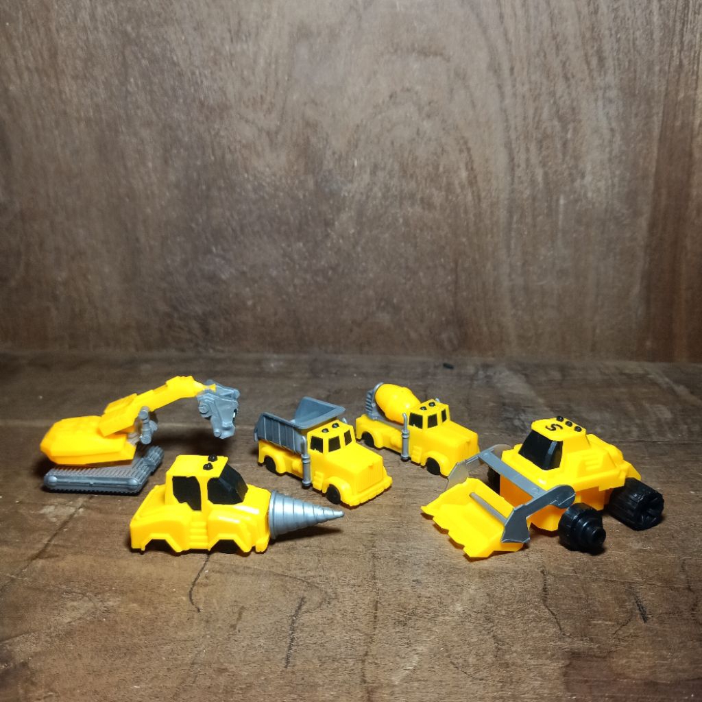 mainan anak robot transformer mini plastik jadul