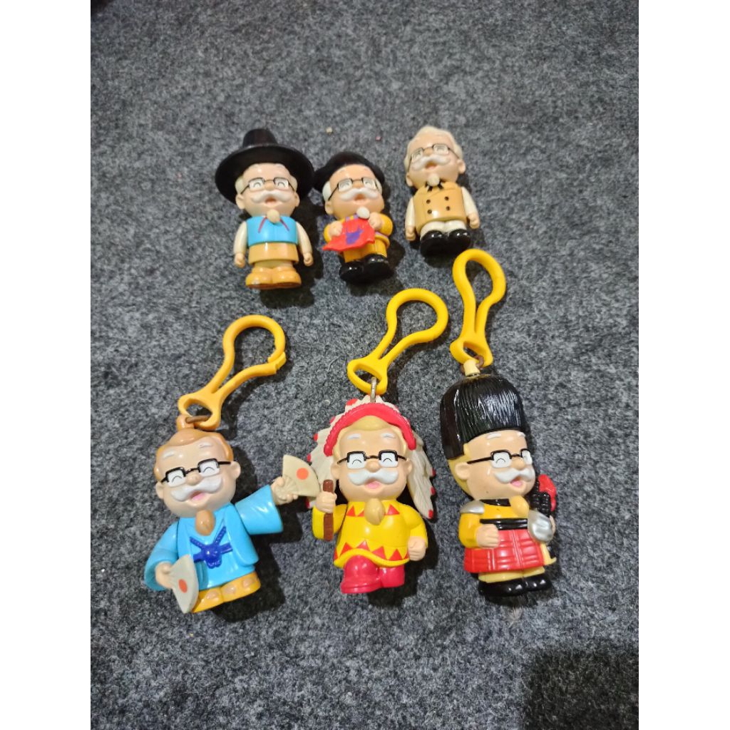 Figure dan Ganci  Kolonel Sanders