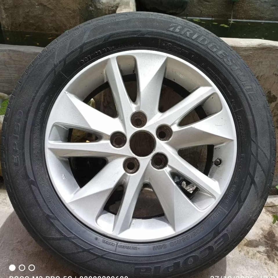 velg innova reborn r16 + ban satuan bijian