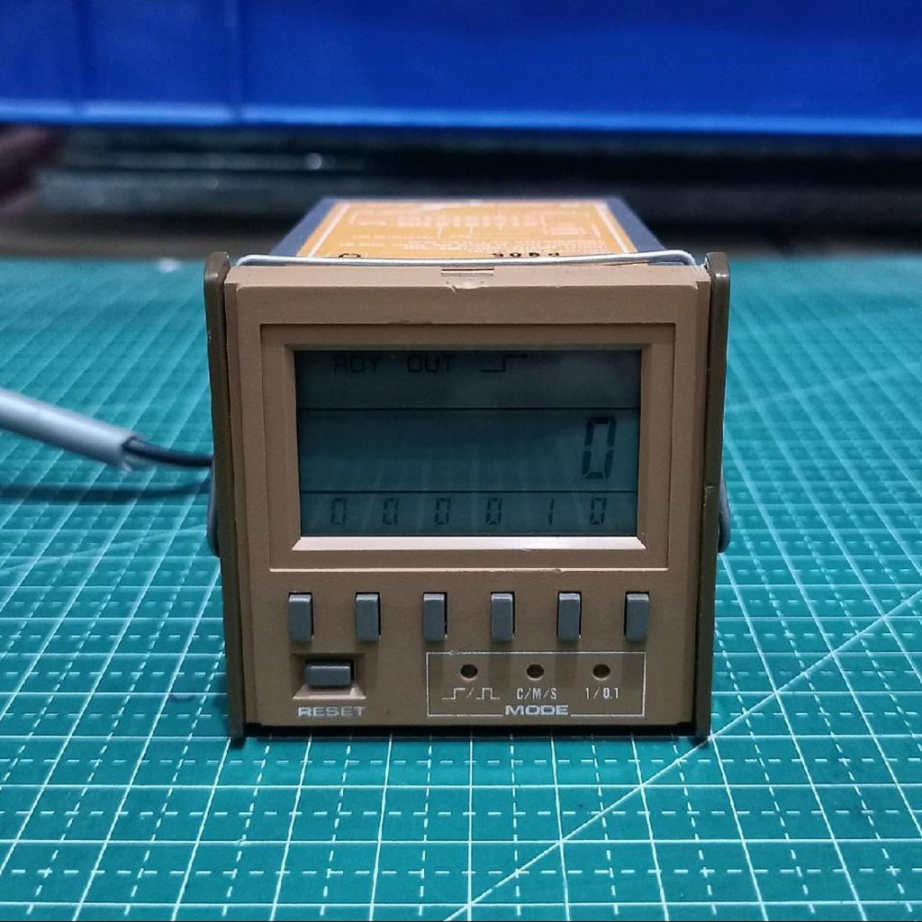 HOKUYO AUTOMATIC DC-NXB Counter Timer Digital 24Vdc