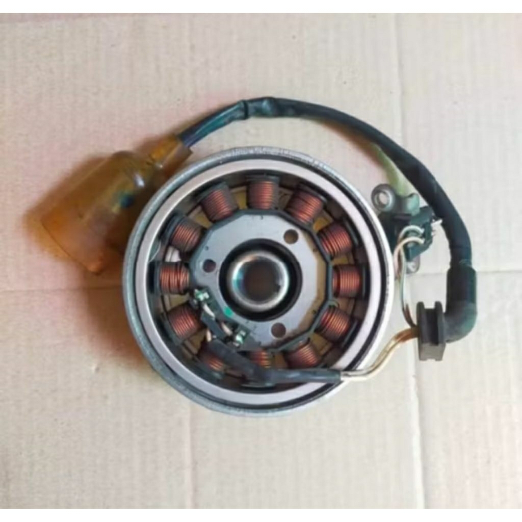 spul asy+magnet Yamaha Xeon GT 125 Xeon RC 125 original copotan motor