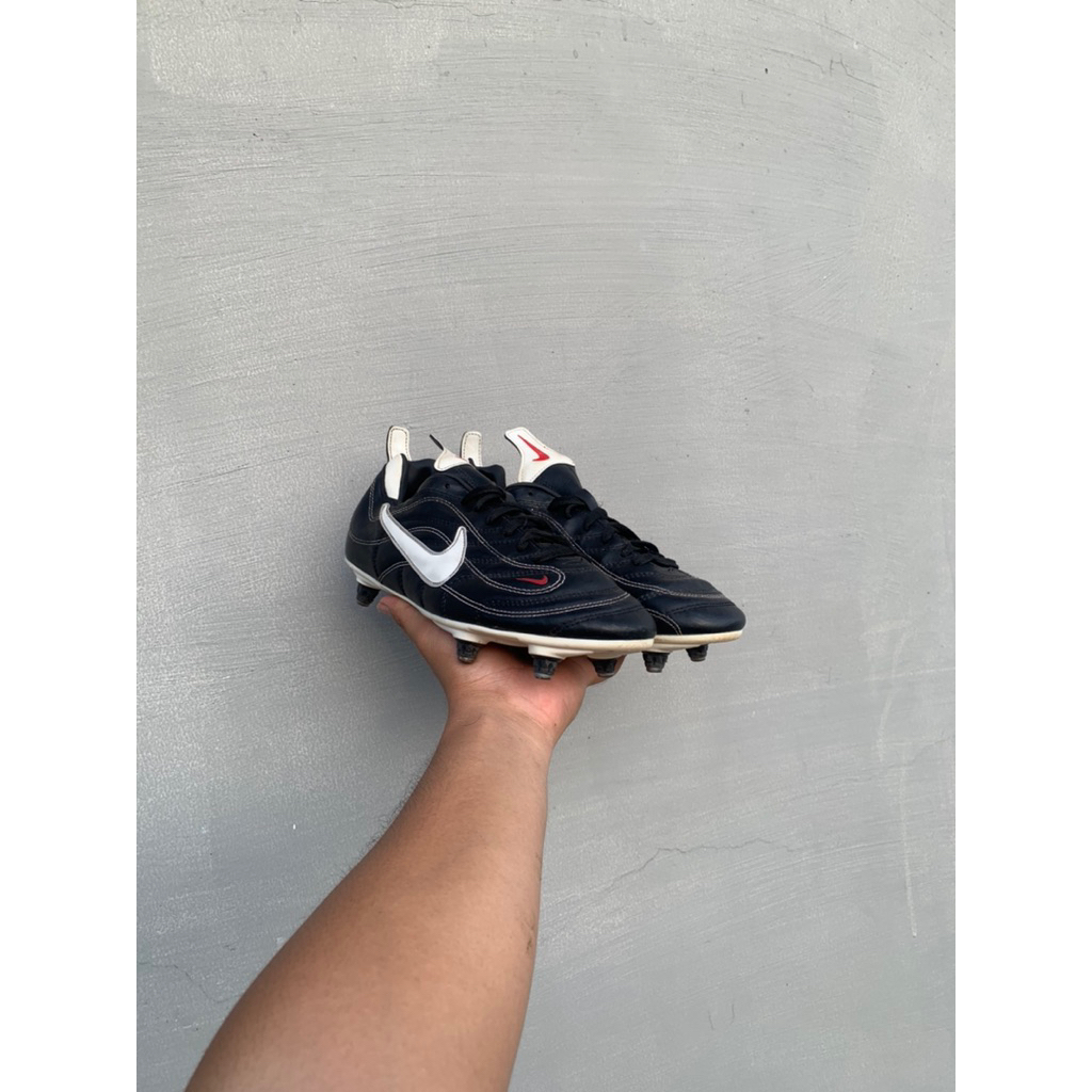 sepatu bola sepakbola Nike Mercurial 1.0 R9 Ronaldo Leather SG ORIGINAL