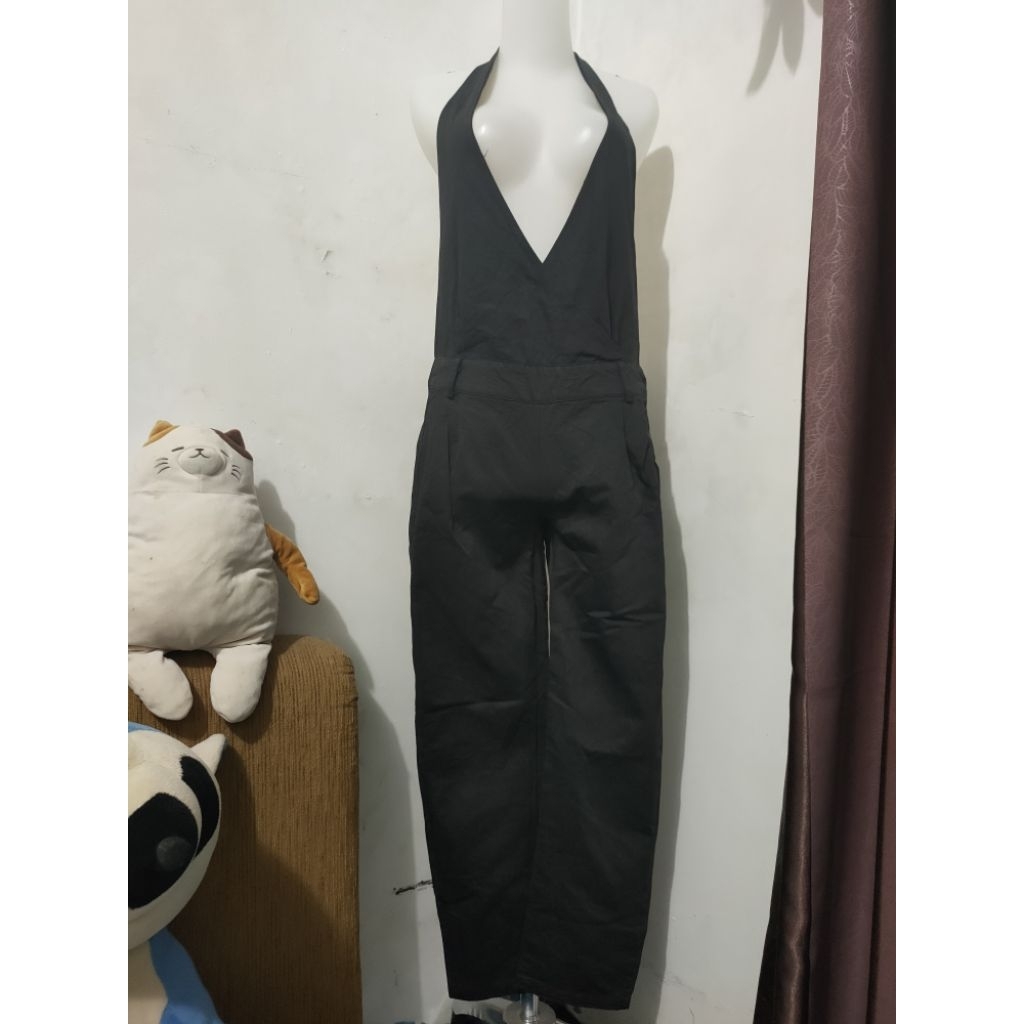 jumpsuit backless tali leher