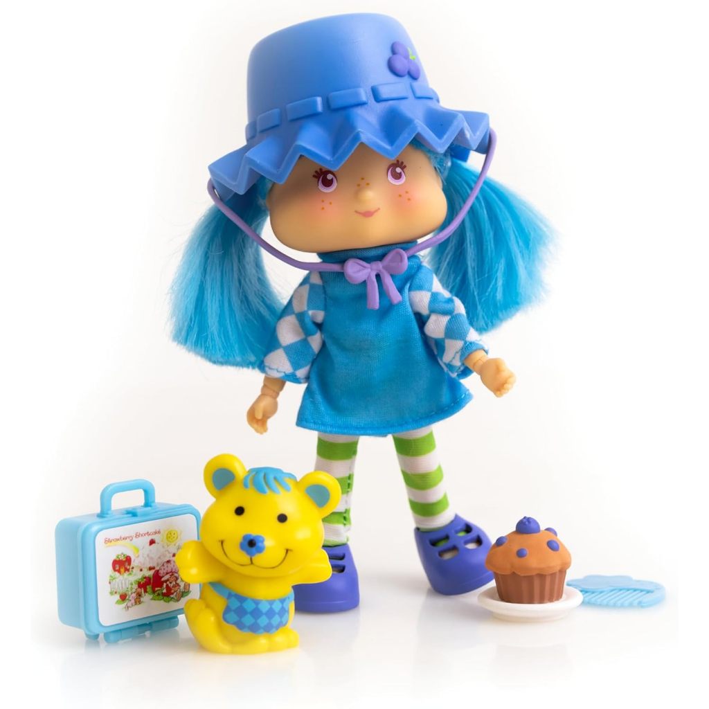 Strawberry Shortcake 5.5-inch Blueberry Muffin Poseable Sweet Scented Fashion Doll with 4 Surprise R