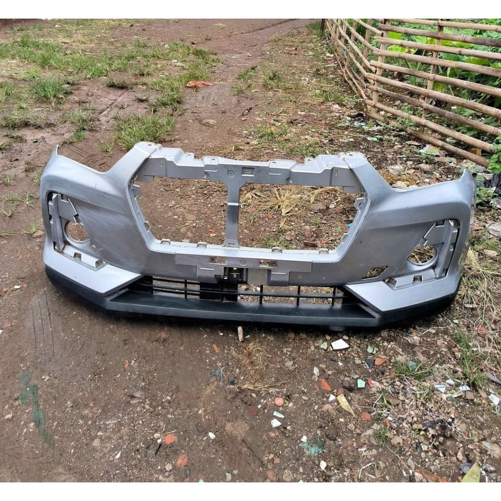 bumper bemper depan daihatsu rocky