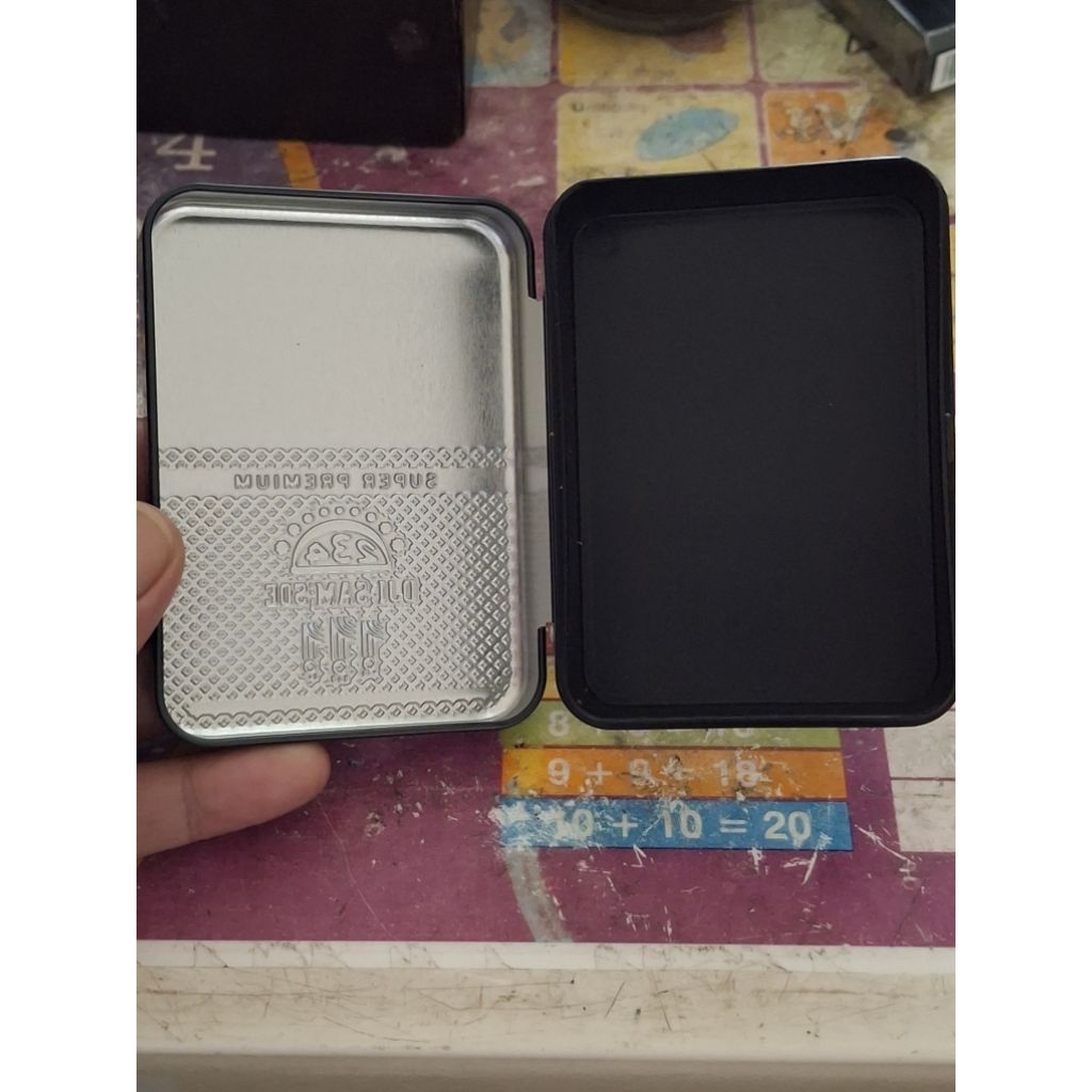 kaleng rokok multifungsi