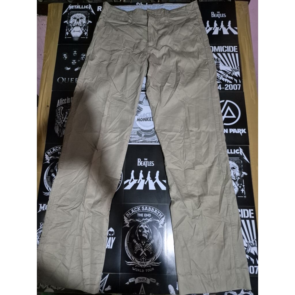 Celana Kantor GAP Pria(32)