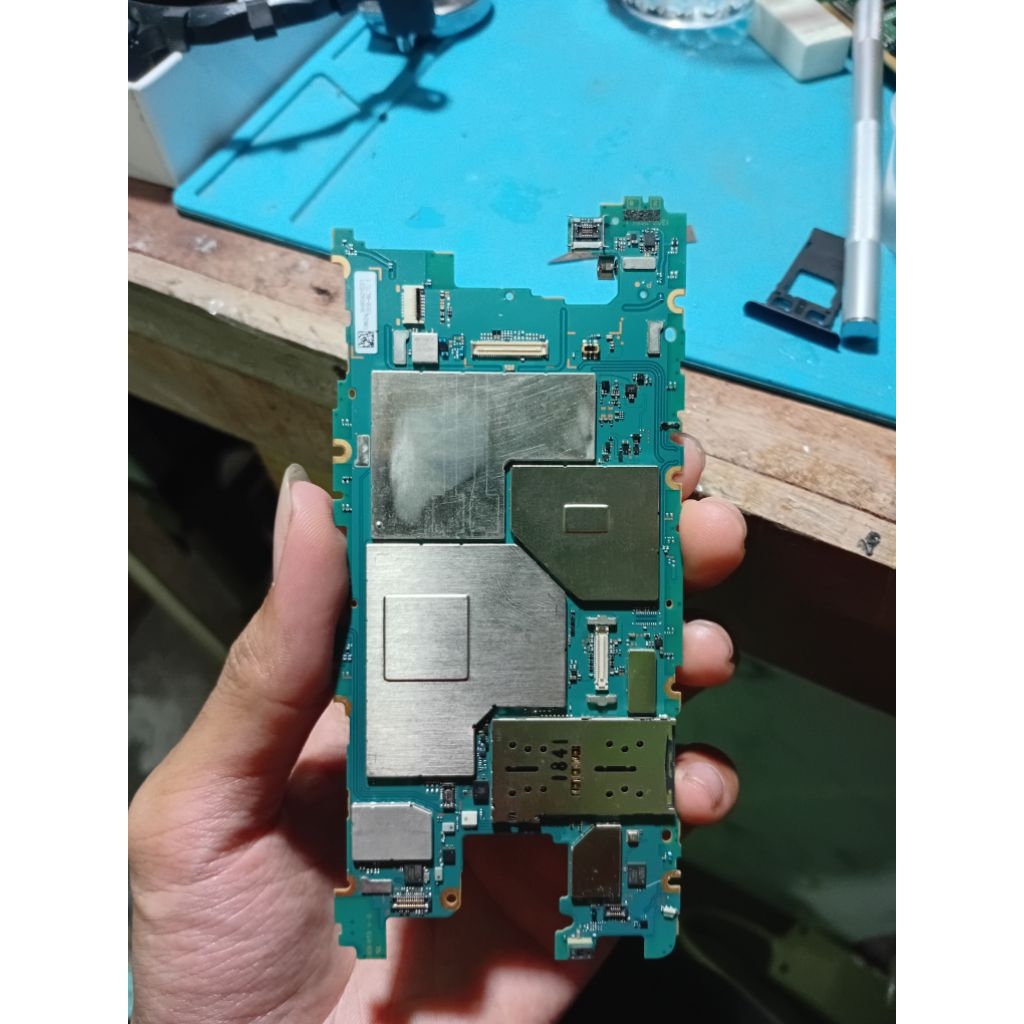 Mesin + konektor charger Sony Xperia XZ2 Compact