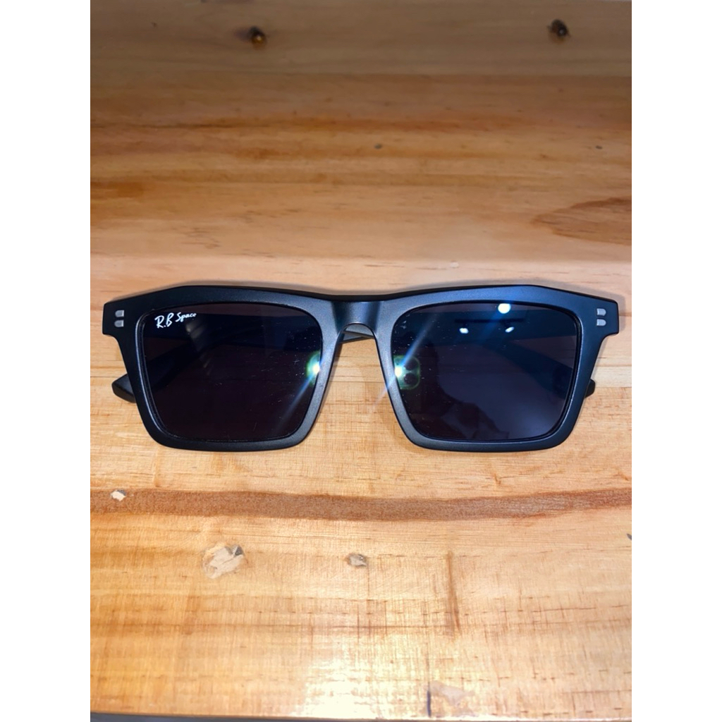 Kacamata Hitam Square / Wayfarer Klasik - Black Matte Lensa Gelap UV