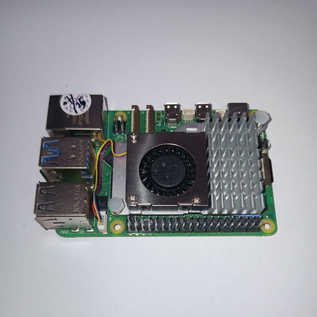 Raspberry Pi 5 model B Ram 4 Gb