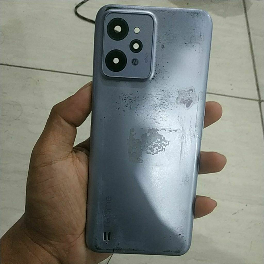 backdoor bekas realme c31,ada tombol volume,tanpa fingerprint,fisik sesuai gambar